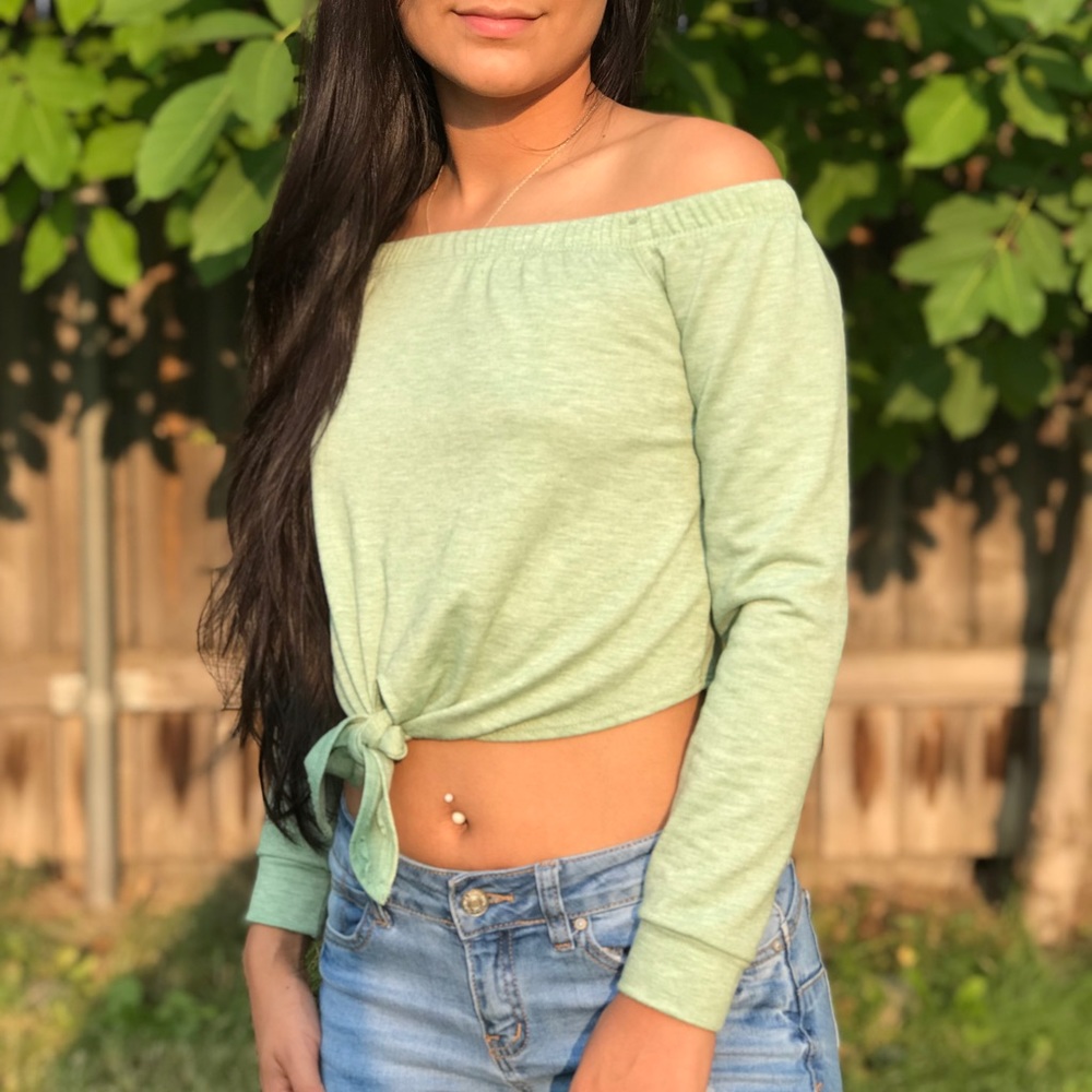 Fashion nova “Nothing But Love II Top” crop top 
